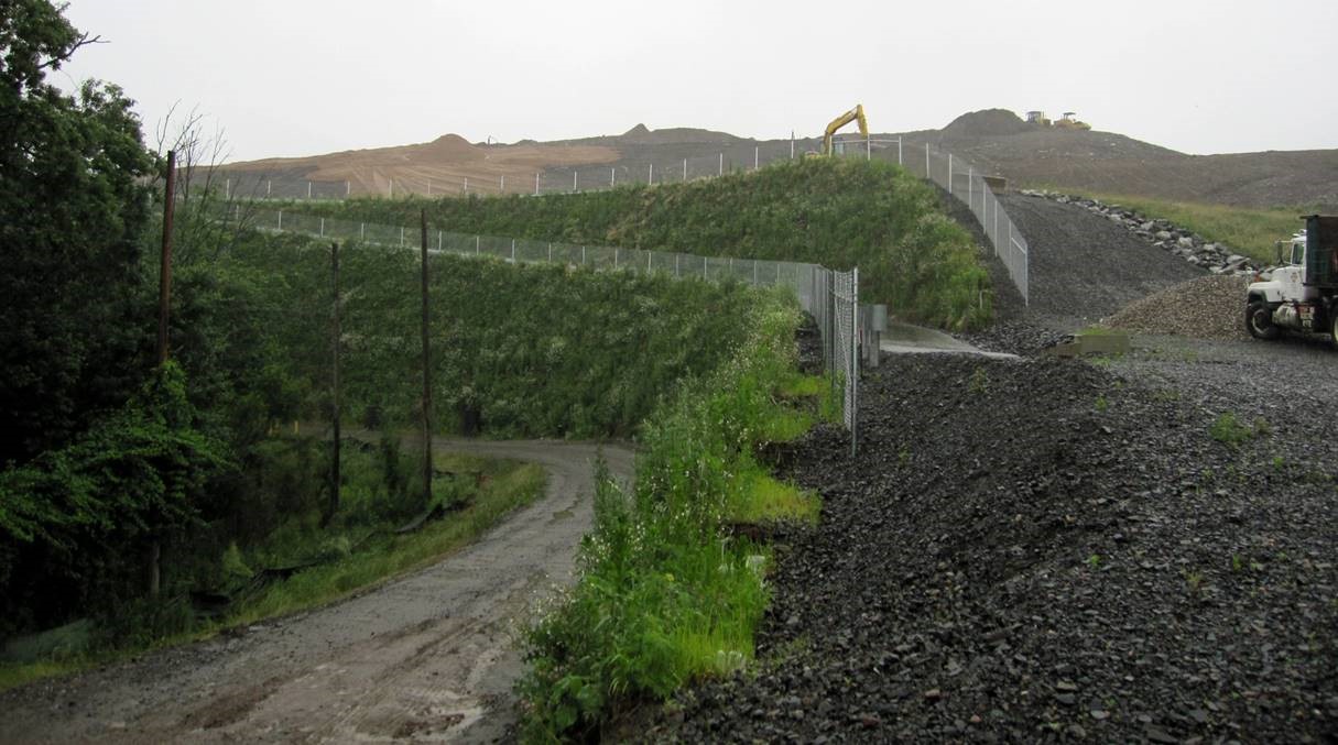 Using Tensar TriAx Geogrids for Landfill Projects